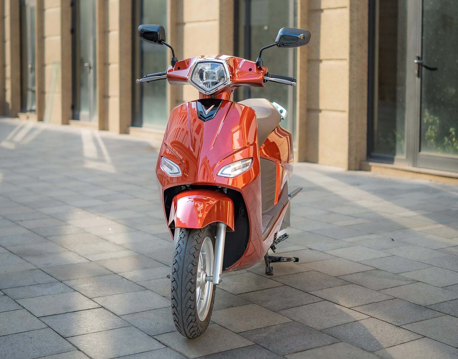 "Đấu Trường" VinFast: Vento Neo vs Vento S - Bạn Chọn Xe Điện?